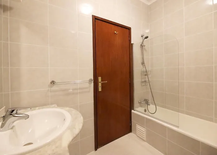 Flh Classic Design With Terrace * Porto